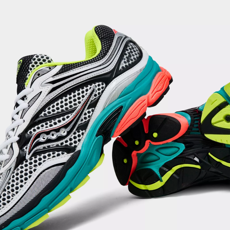 Saucony ProGrid Omni 9 | Mutant