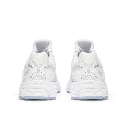 Saucony ProGrid Omni 9 | Full White